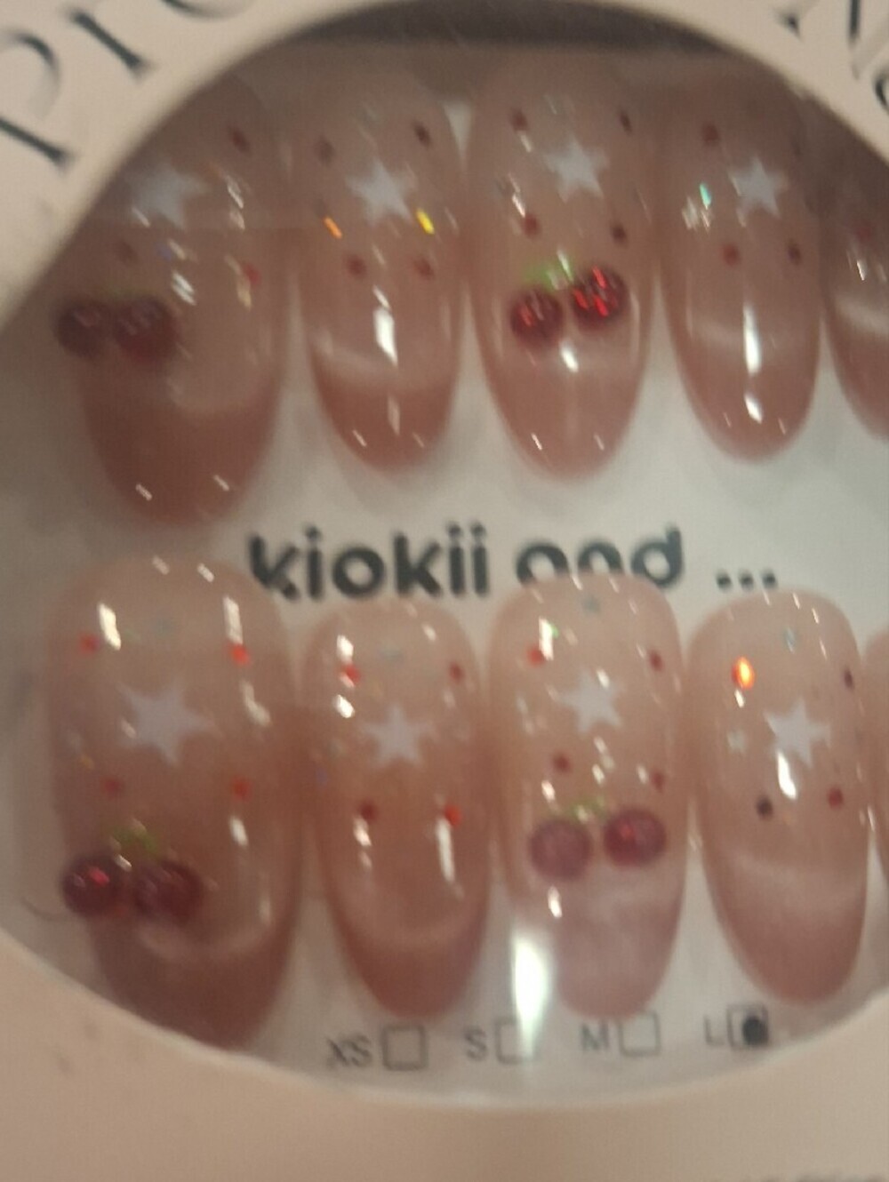Handmade Press-On Nails with Pink Gradient & Sparkle - Picture 3 of 3